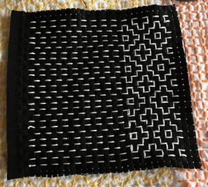 Another example of Hitomezashi Stitching. Learn this and many other patterns with Sharon Thomson.