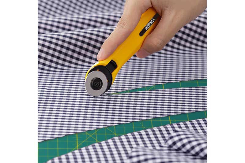 28mmRotary Cutter - Image 3