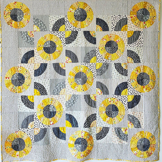 Daisy Chain Quilt Pattern by Patchwork Bliss | Berry Quilt & Co.