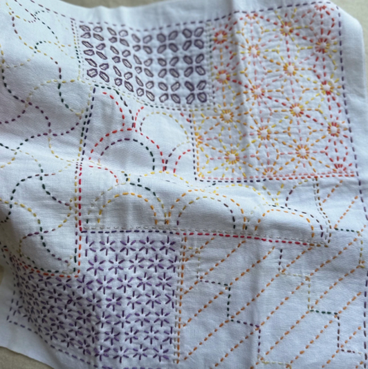 Hana-Fukin Sashiko Sampler 'Chiyogami' H-1145 in White
